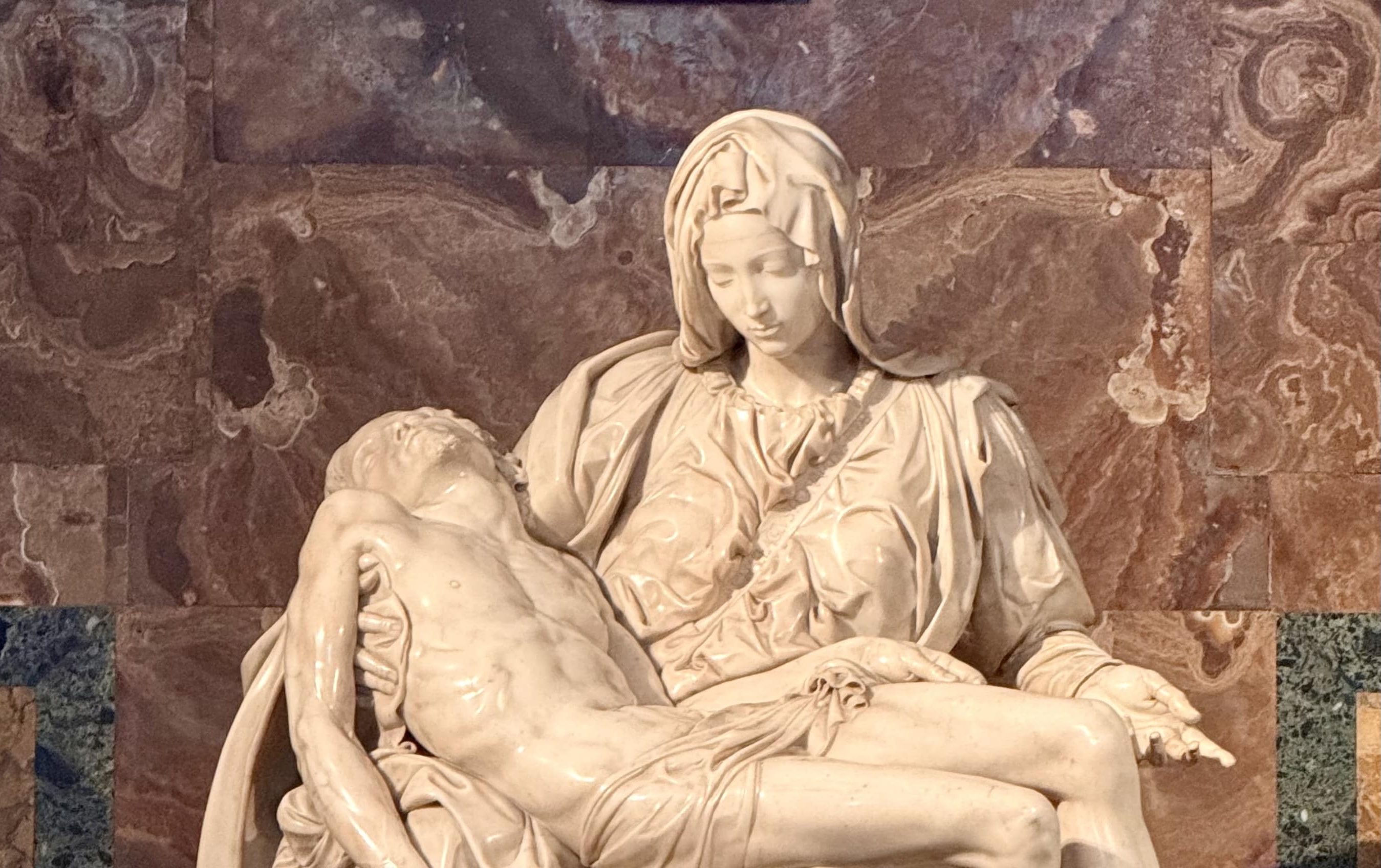Michelangelo's Pietà sculpture