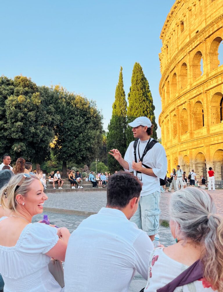 Colosseum and Ancient Rome by Night Free Walking Tour